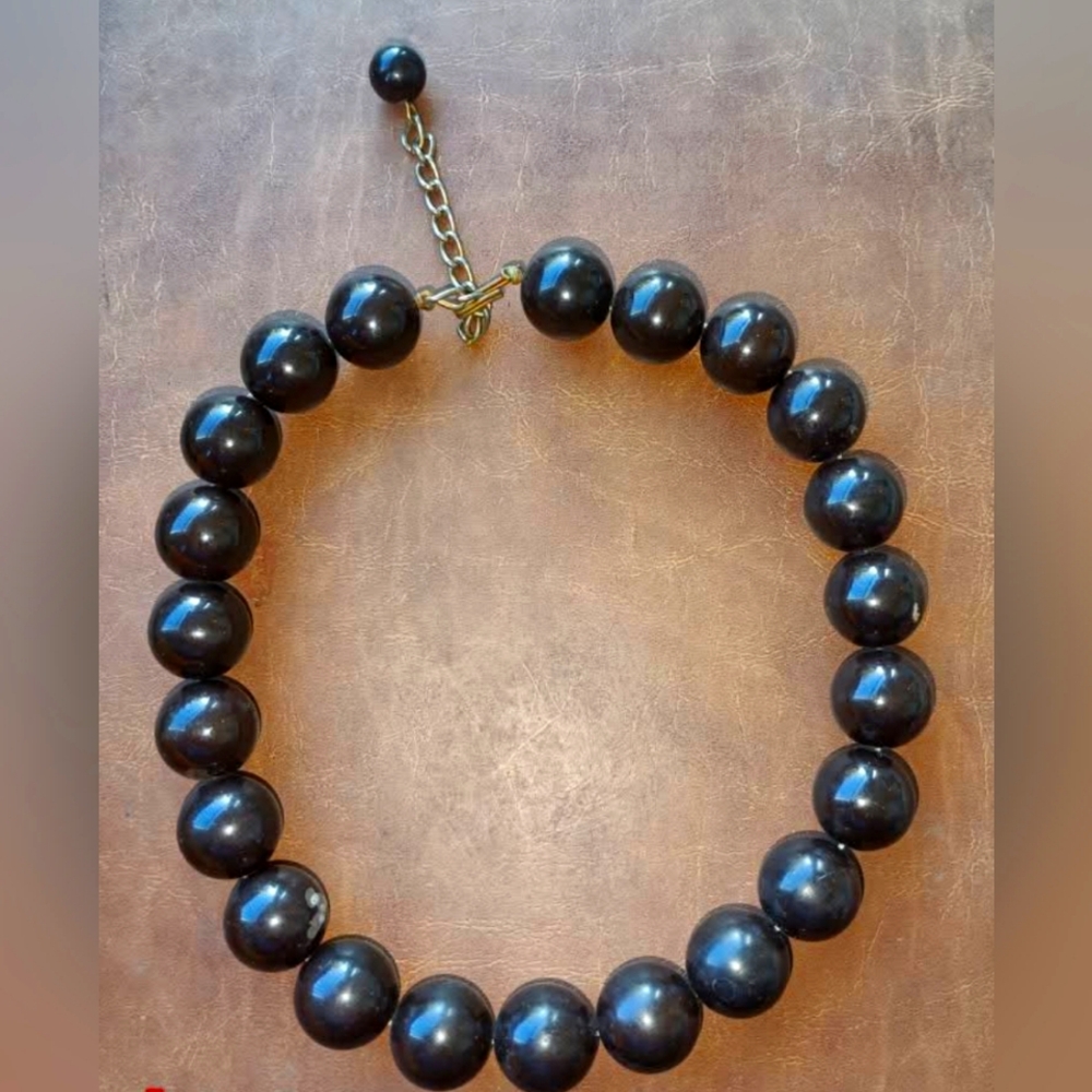 1950's Big Brown Beads 16" choker style necklace with extension
